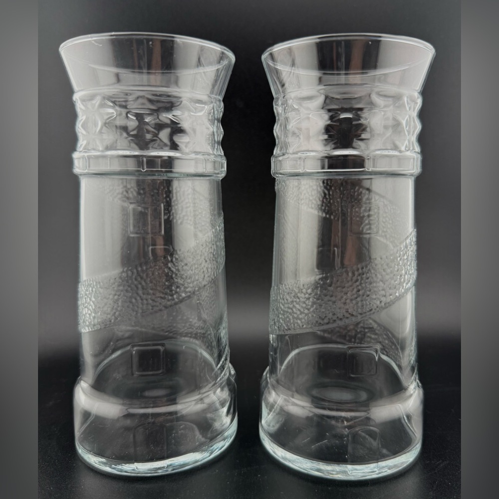 2 Lighthouse glasses. 16oz Red Lobster